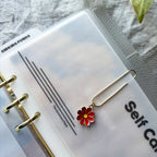 Daisy Pop Clip