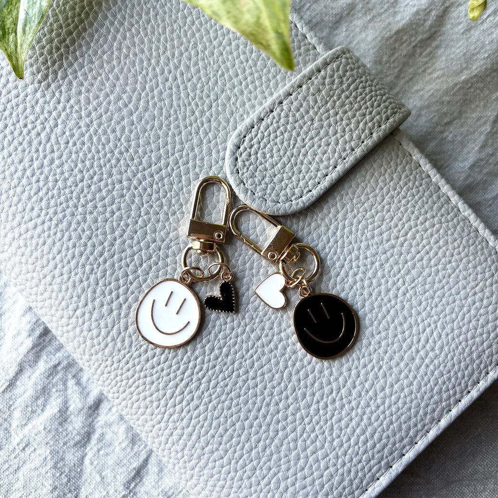 Smiley Bloom Keychain